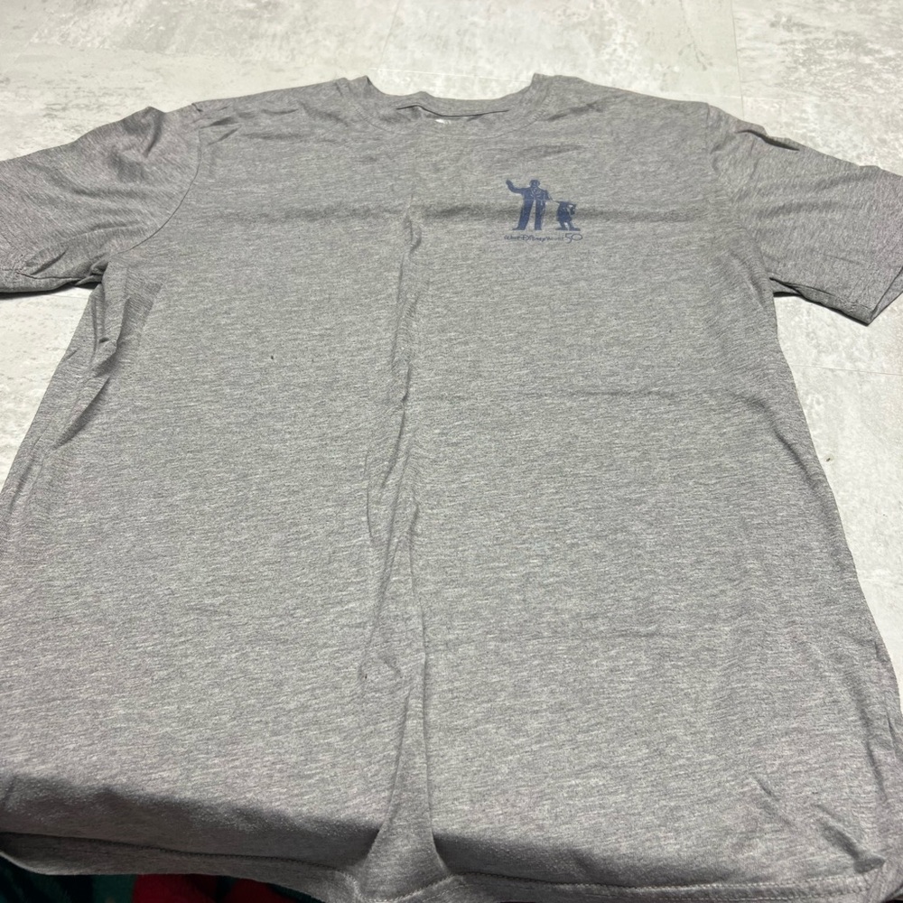 GRAHPIC TEES- Womens Disney shirt